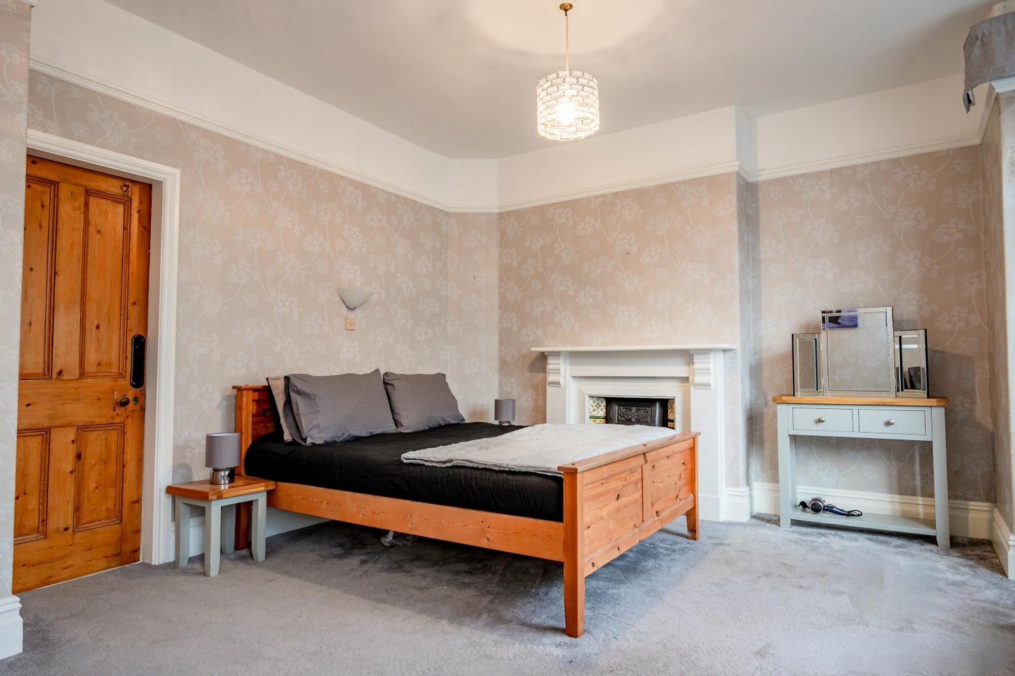 Guest Homes - Blackburn House Bridlington Extérieur photo